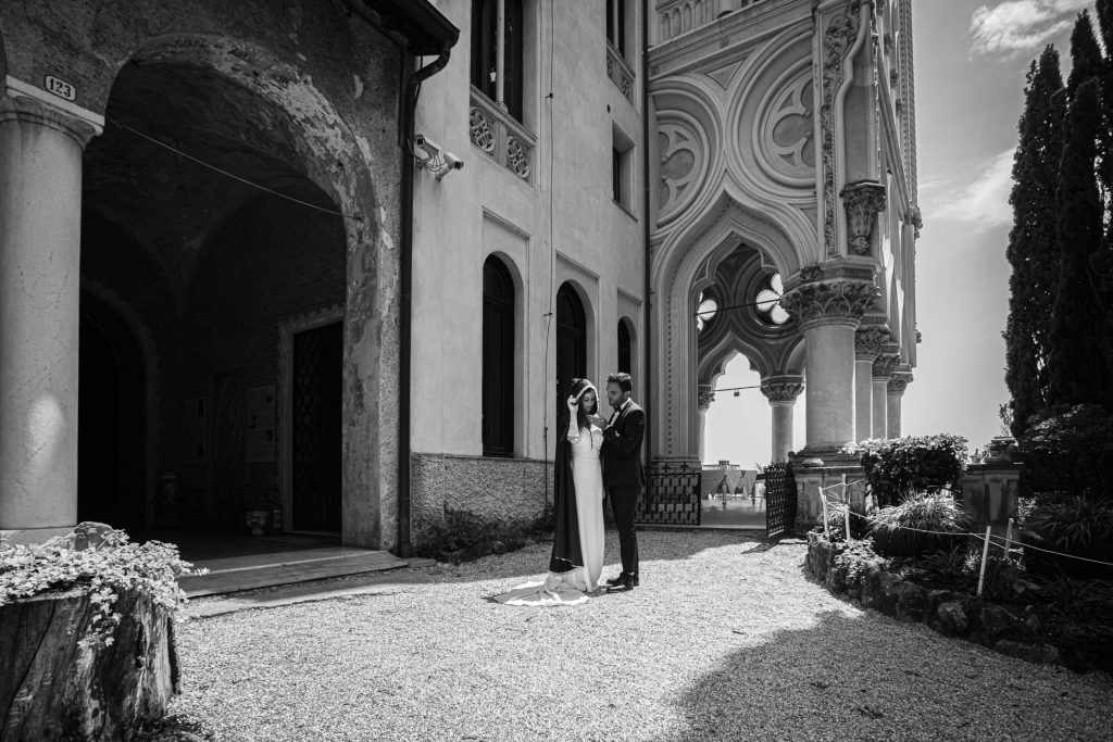 intimate Lake Garda elopement at the enchanting Isola del Garda.